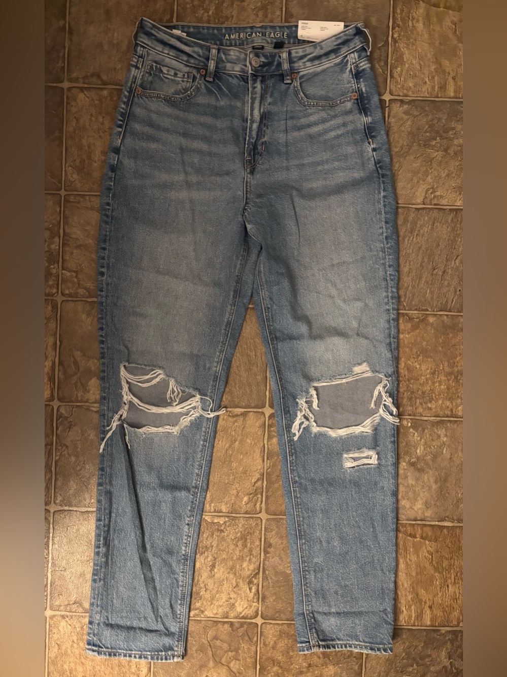 American Eagle Outfitters Mom Jean